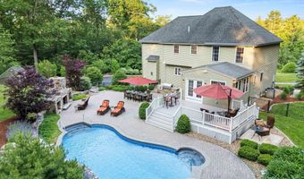 104 Windsor Dr, Auburn, NH 03032