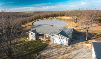 1463 County Road 738, Belle, MO 65013