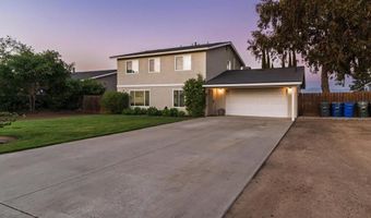 435 W Hawthorne St, Fallbrook, CA 92028