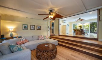 409 Wanaao Rd, Kailua, HI 96734