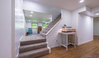 300 Fisher Rd, Athens, OH 45701