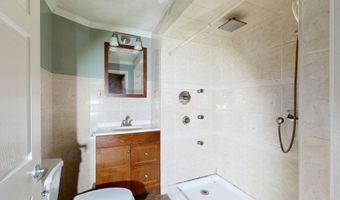 445 W River Rd, Augusta, ME 04330
