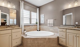 42230 PIEBALD Sq, Aldie, VA 20105