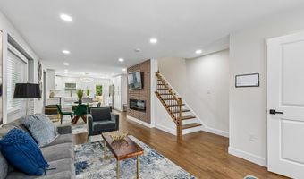 415 E MASON Ave, Alexandria, VA 22301