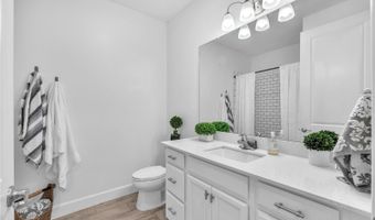 5305 WISHING ARCH Dr, Apollo Beach, FL 33572