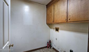333 Lake Harbor Rd, Brandon, MS 39047