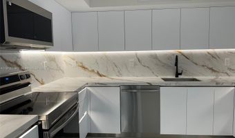 3500 Mystic Pointe Dr 1107, Aventura, FL 33180