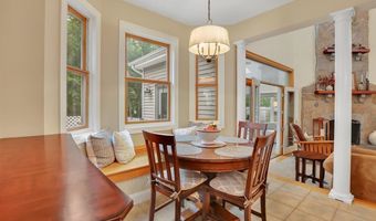 7 Tinker Pond Rd, Bolton, CT 06043