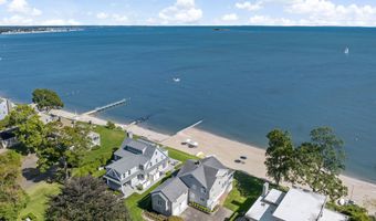 43 Shore Rd, Clinton, CT 06413