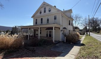 201 Ruskin Dr, Altoona, PA 16602