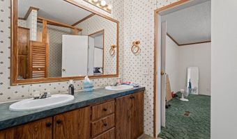 1008 W Maple Ave, Barnsdall, OK 74002
