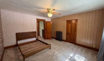 303 S Clark St, Bassett, NE 68714
