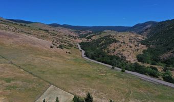 2909 Dead Indian Memorial Rd, Ashland, OR 97520