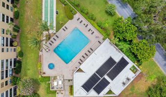 2621 COVE CAY Dr 407, Clearwater, FL 33760