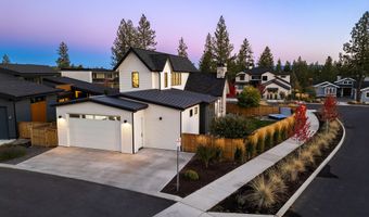 3076 NW Blodgett Way, Bend, OR 97703