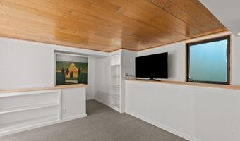 1930 Seminole Dr, Agoura Hills, CA 91301