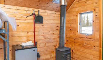 19948 W Glenn Hwy, Chickaloon, AK 99674