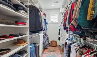 2028 Eaton Rd, Charlotte, NC 28205
