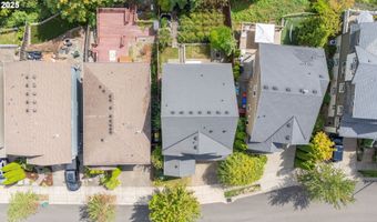 8168 SW 174TH Ter, Beaverton, OR 97007