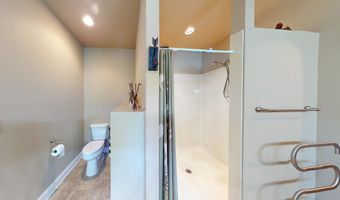 1071 Outrigger Dr, Lincolnton, GA 30817