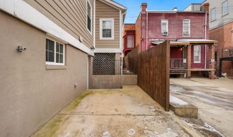 837 SHEPHERD St NW 1, Washington, DC 20011