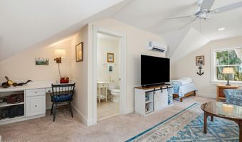 4 Addison St, Beaufort, SC 29907