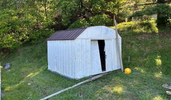 54 Church St, Anmoore, WV 26301