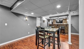 10342 Townley Ct, Aurora, OH 44202