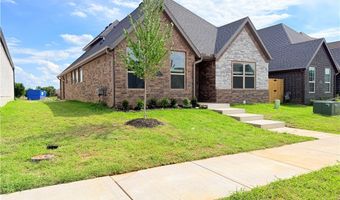 2905 SW Lovely Ln, Bentonville, AR 72713