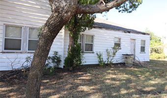 1402 Avenue K, Anson, TX 79501