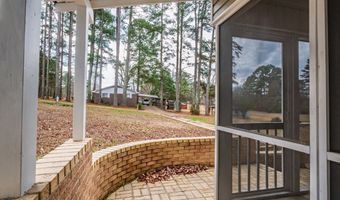 319 Rogers Ave, Bruce, MS 38915