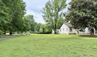 600 E Pearl St, Aurora, MO 65605