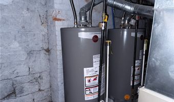 28 Christie St, Akron, OH 44303