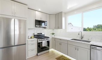 904 Solano Ave, Albany, CA 94706