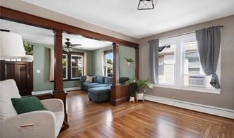 14 Elinora St, East Providence, RI 02915