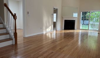 511 Elm St 9-1, North Haven, CT 06473
