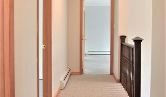 351 Tomaquag Rd, Hopkinton, RI 02804