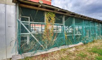 323 Water St, Apalachicola, FL 32320