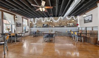201 N Main St, Alma, WI 54610