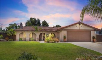 33127 Camelot Dr, Yucaipa, CA 92399