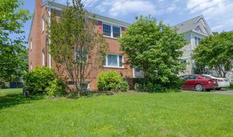 706 N CLEVELAND St, Arlington, VA 22201