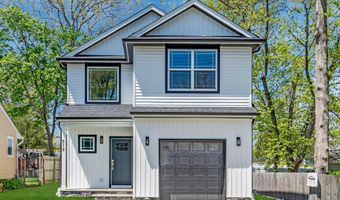 512 Seaman Ave, Beachwood, NJ 08722