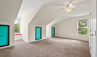 21255 OLIVE GREEN Ct, Ashburn, VA 20147