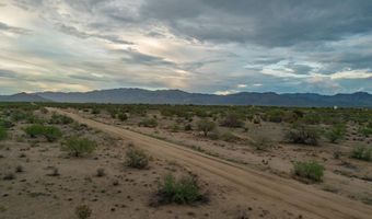 S SAGUARO HILL Drive unit A A, Congress, AZ 85332