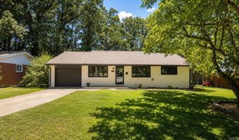 1111 Edgehill Dr, Benton, AR 72015