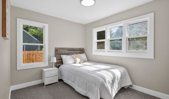 3320 Treat St, Adrian, MI 49221