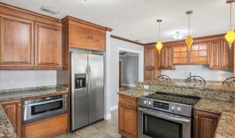 918 W SMITH St, Orlando, FL 32804
