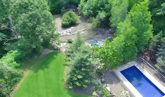 112 Cranberry Ridge Rd, Glocester, RI 02857