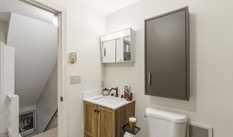 62 Pine Hill Dr, Bath, ME 04530