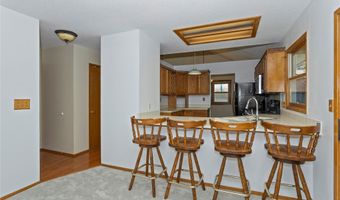 1006 SE Peterson Dr, Ankeny, IA 50021
